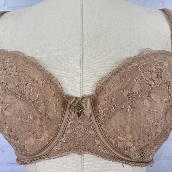⭐ 3/$15 Victorias Secret 32DDD Tan Lace Unlined Demi Bra With Adjustable Straps - Picture 3 of 5